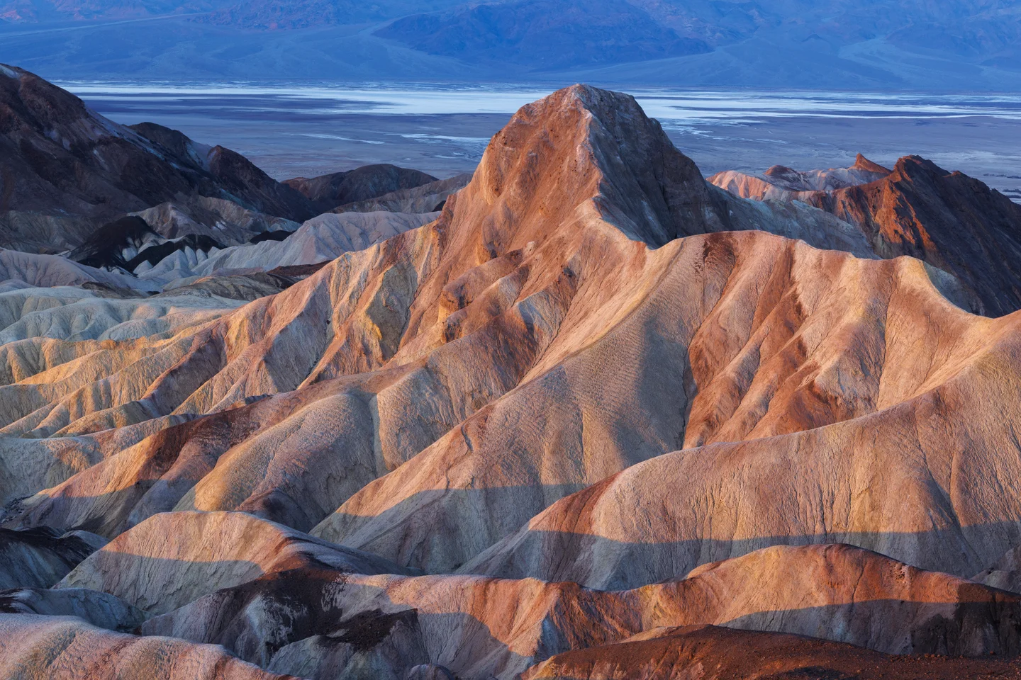 Death Valley Badlands — Plate 09