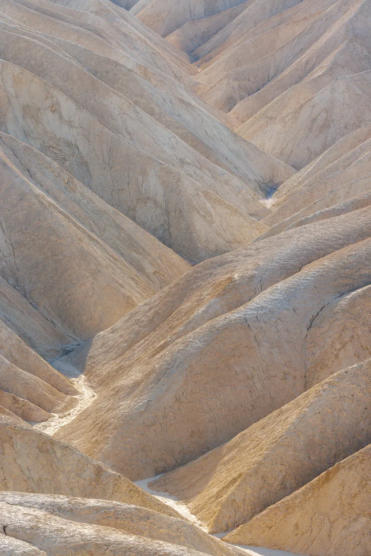 Death Valley Badlands preview