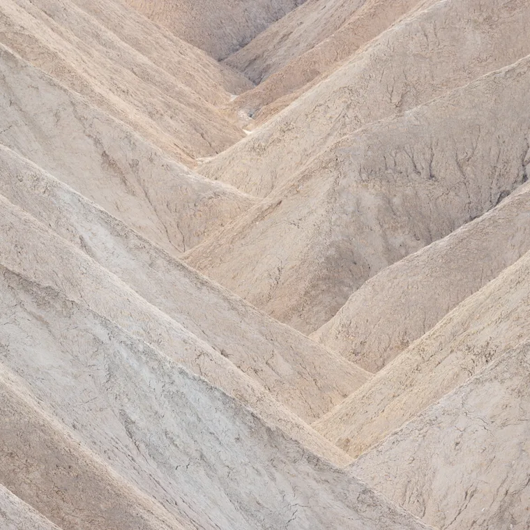 Death Valley Badlands preview